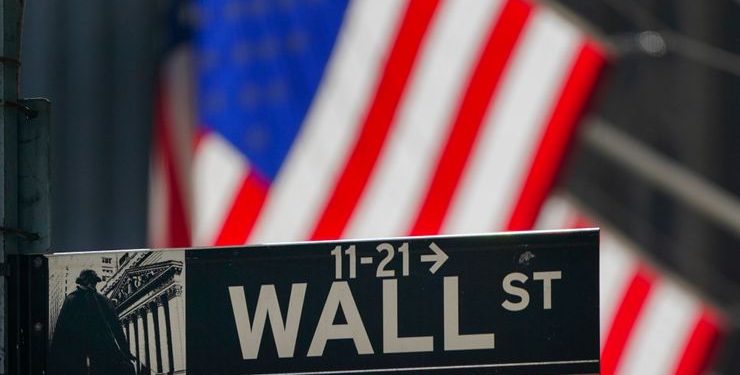 Stocks Slip On Wall Street As Worldwide Rally Takes A Pause