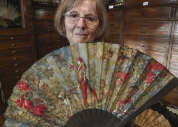 U.N. calls on France to help as virus imperils Fan Museum