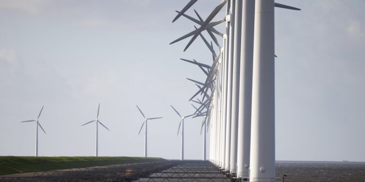 Kerry: US will make up for 4 years of lost action on climate