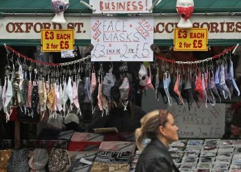 UK jobs market shows further resilience during lockdown