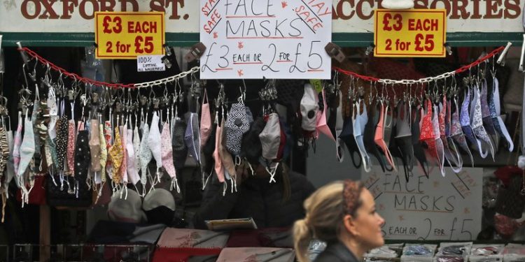 UK jobs market shows further resilience during lockdown