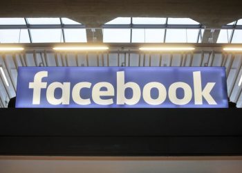 Report: Extremist groups thrive on Facebook despite bans