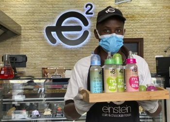 Baby bottle craze sweeps Gulf Arab states, sparks backlash