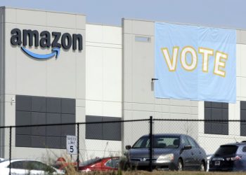 Union accuses Amazon of illegally interfering with vote