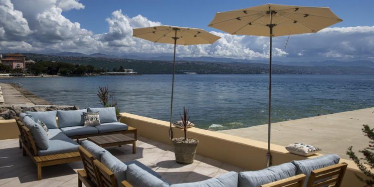 Croatia ready to welcome foreign tourists, hoping they come