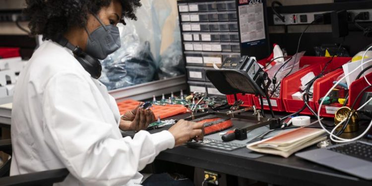 Growth in US manufacturing slowed in April from March high