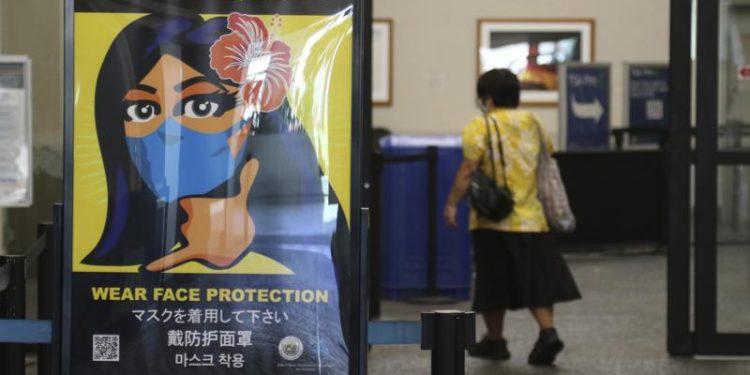 US extends face-mask requirement on planes until September