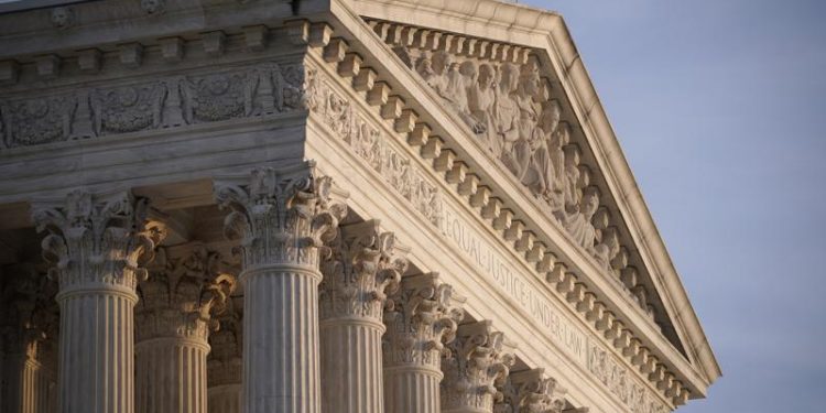 Justices consider Harvard case on race in college admissions