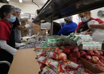 California launches largest free school lunch program in US