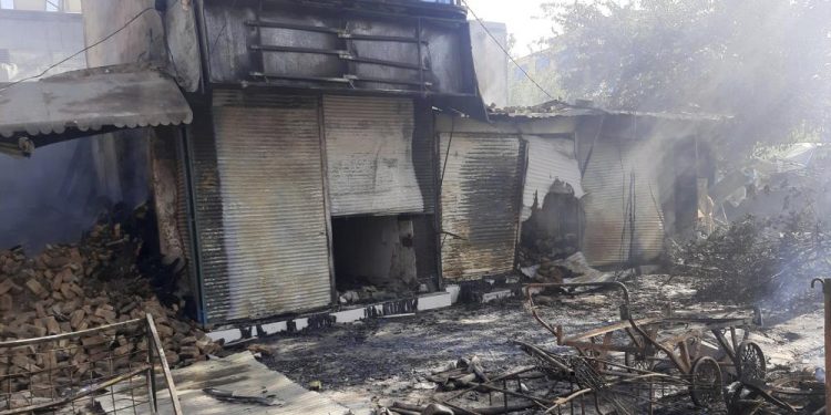 Taliban press on, take 2 more Afghan provincial capitals