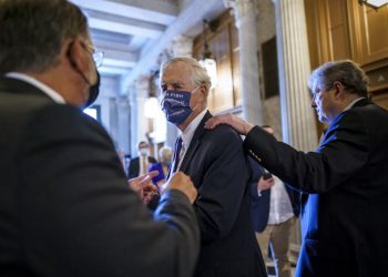 $1 trillion infrastructure plan clears another Senate hurdle