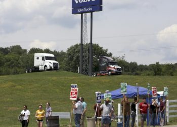 Labor shortage leaves union workers feeling more emboldened