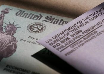 White House, Democrats tangle over Biden bid to raise taxes