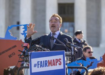 Democrats see consequences from redistricting reform push