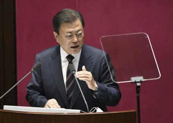 South Korea’s leader vows final push for talks with North