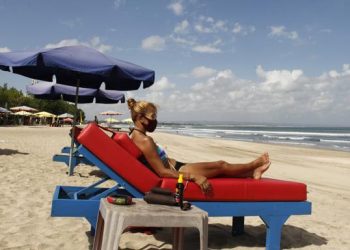 Indonesia to reopen Bali to international flights Oct. 14
