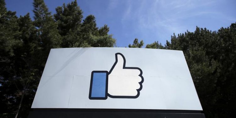 Facebook plans to hire 10,000 in Europe to build ‘metaverse’