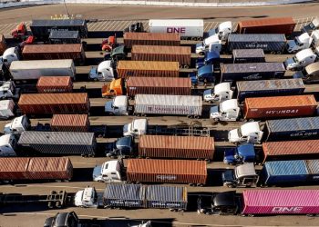 Key reason for supply shortages: Americans keep spending