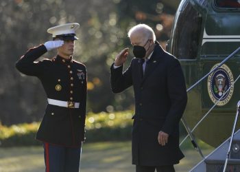 Biden boosts fuel-economy standards to fight climate change
