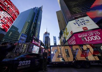 New Year’s Eve in Times Square still on, with smaller crowd