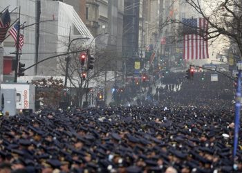 New York gives final salute to slain NYPD officer