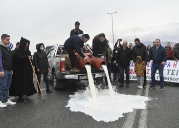 Greek farmers threaten to block highways in energy protest