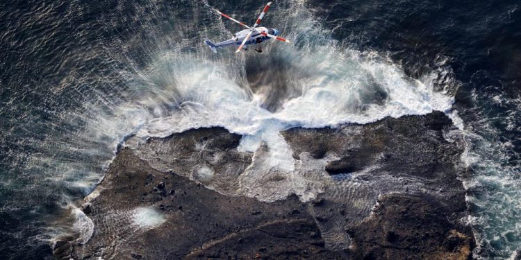 10 found dead after Japan tour boat with 26 aboard sinks