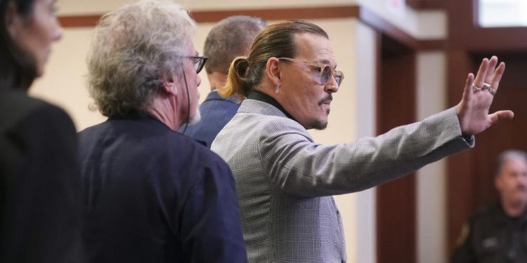 Heard’s lawyers try to poke holes in Depp’s libel lawsuit