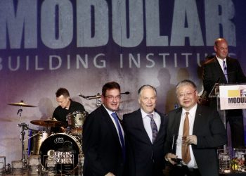 BROAD HOLON Home Garden Wins First Prize in the Modular Building Institute’s “Awards of Distinction”