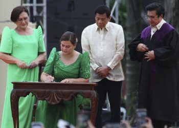 Duterte’s daughter takes oath as Philippine vice president