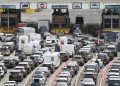 UK blames France as travelers face hours-long port delays
