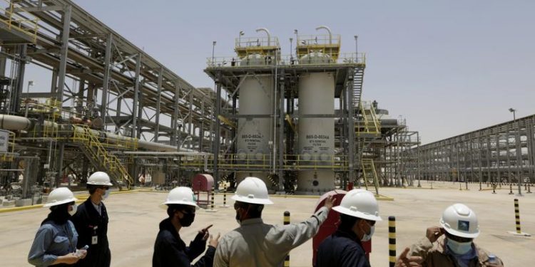 High oil prices help Saudi Aramco earn $88B in first half