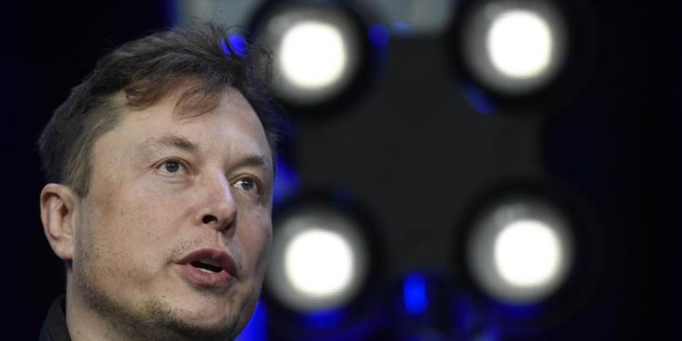 Musk now gets chance to defeat Twitter’s many fake accounts