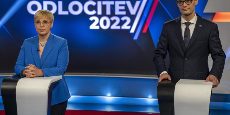 Slovenia set to elect liberal lawyer as 1st female president