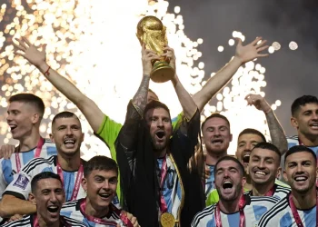 Messi wins World Cup, Argentina beats France on penalties