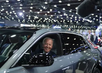 Biden’s next climate hurdle: Enticing Americans to buy green