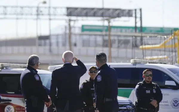 Biden walks stretch of US-Mexico border, amid GOP criticism