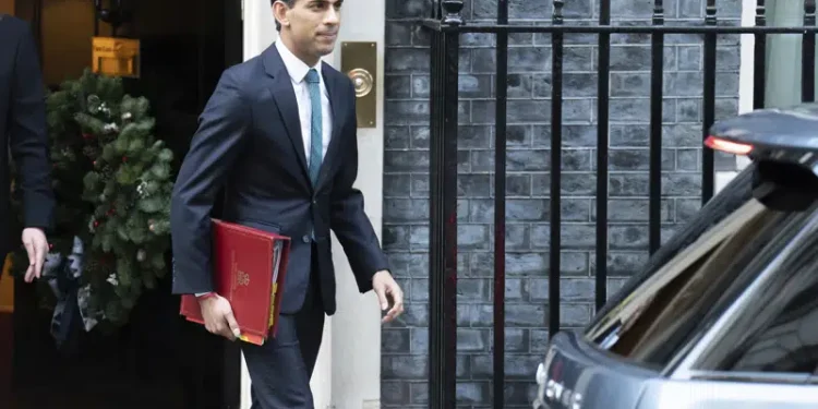 UK problems won’t go away in 2023, Sunak warns