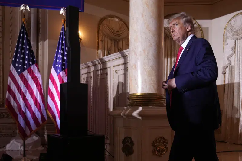 Trump rings in 2023 facing headwinds in his White House run