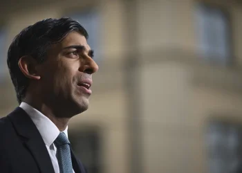 UK PM splashes cold water on prospects of quick trade deal