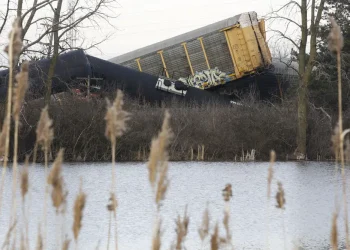 Latest Ohio derailment poses no public risk, officials say