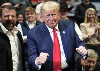 Trump says he expects to be arrested, calls for protest