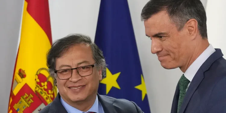 Spain expresses backing for Colombia peace plan