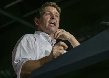 DeSantis argues he’s top Trump alternative even as ex-president’s indictment overshadows 2024 race