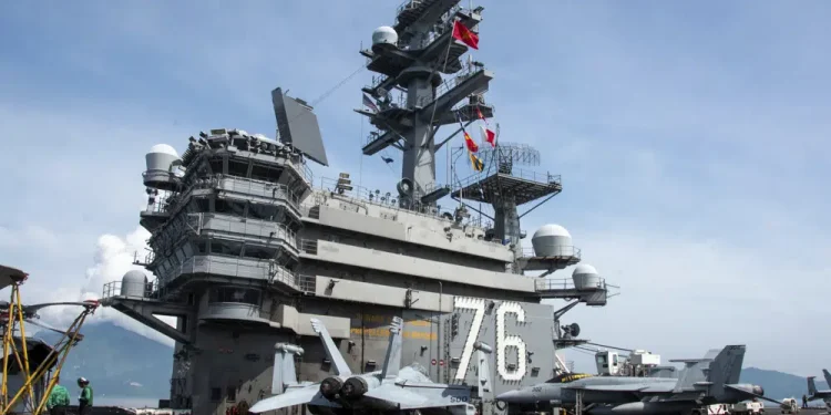 US aircraft carrier makes Da Nang port call as America looks to strengthen ties with Vietnam