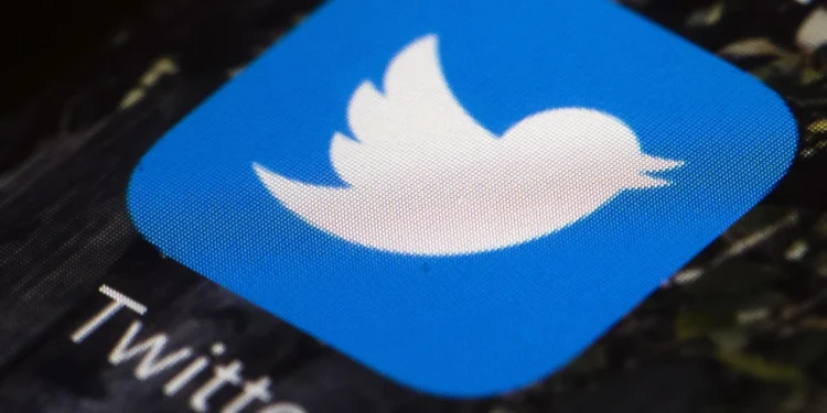 Musk says Twitter is losing cash because advertising is down and the company is carrying heavy debt