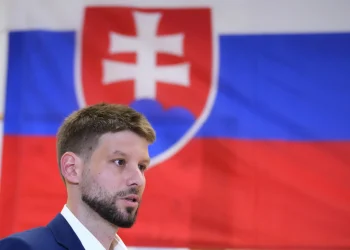 Slovakia election pits a pro-Russia former prime minister against a liberal pro-West newcomer