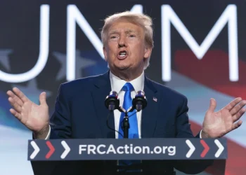 Trump plans to meet with striking autoworkers in Michigan instead of attending second GOP debate