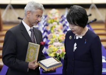 Japan and India agree to step up security and economic cooperation amid regional security concerns