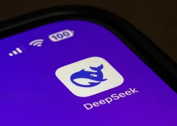 Texas governor orders ban on DeepSeek, RedNote for government devices